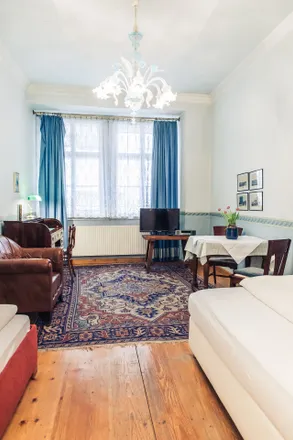 Rent this 2 bed apartment on Zum kleinen Ofenloch in Kleeblattgasse, 1010 Vienna