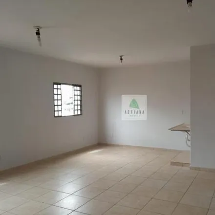 Rent this studio apartment on Avenida Federal in Vila Santana, Anápolis - GO