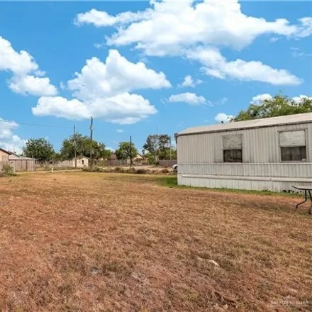 Image 4 - 109 S Lackland St, Edcouch, Texas, 78538 - Apartment for sale
