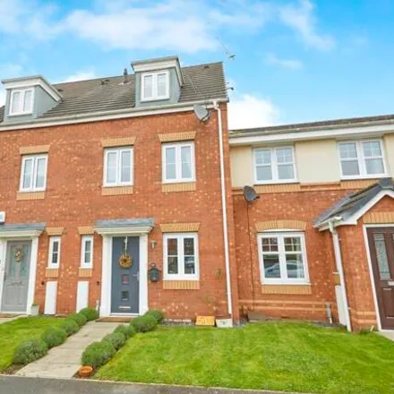 Buy this 4 bed townhouse on 68 Cowslip Meadow in Draycott, DE72 3XE