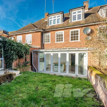 Rent this 4 bed house on 7 Redington Gardens in London, NW3 7RU