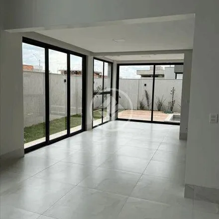 Buy this 4 bed house on Avenida Antônio Prado in Jardim Cristal, Aparecida de Goiânia - GO