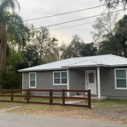 Buy this 3 bed house on 362 North Main Avenue in Groveland, FL 34736