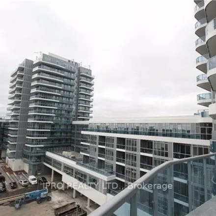 Image 3 - 9455 Yonge Street, Richmond Hill, ON L4C 1V4, Canada - Apartment for rent