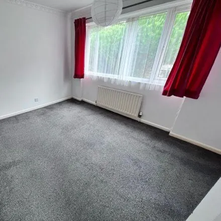 Image 9 - 64 Smithy Wood Crescent, Sheffield, S8 0NT, United Kingdom - Duplex for rent