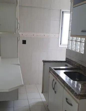 Buy this 2 bed apartment on Avenida Agenor Couto de Magalhães 1402 in Jardim Santa Mônica, São Paulo - SP