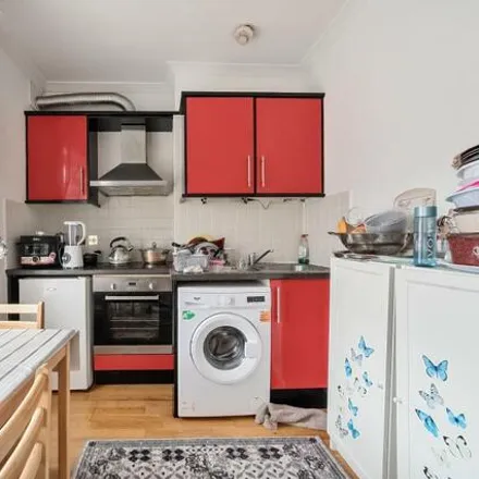 Image 2 - Loveridge Road, London, NW6 2DT, United Kingdom - Apartment for sale