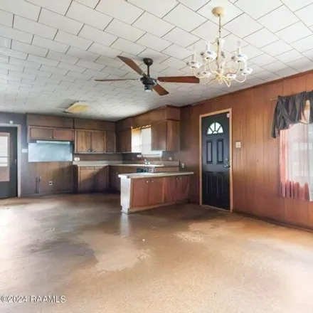 Image 7 - 654 East Martin Luther King Jr Drive, Abbeville, LA 70510, USA - House for sale