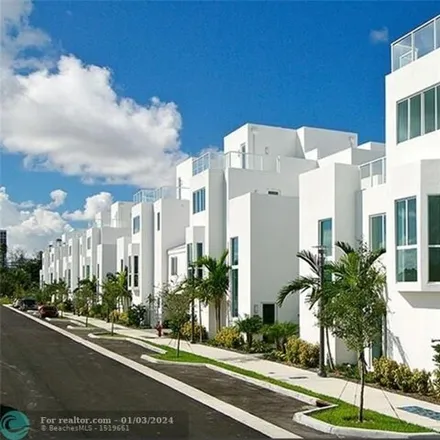 Image 3 - 708 Ne 3rd Ave Unit 708, Fort Lauderdale, Florida, 33304 - House for sale