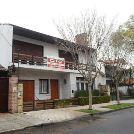 Buy this 3 bed house on Juan Bautista Alberdi 2104 in Olivos, Vicente López