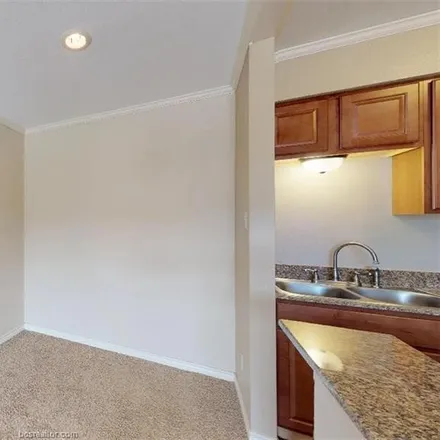 Image 8 - Kappa Delta, University Oaks Boulevard, College Station, TX 77840, USA - Condo for rent