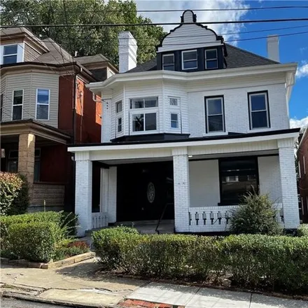 Buy this studio house on 106 North Fairmount Street in Pittsburgh, PA 15206