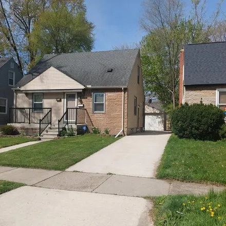 Buy this 3 bed house on 3331 Edgeworth Street in Ferndale, MI 48220
