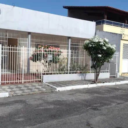 Buy this 4 bed house on Rua Sargento Zacarias in Suíssa, Aracaju - SE