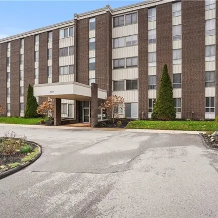 Buy this 2 bed condo on Patty Ann Drive in Stow, OH 44224