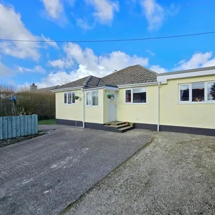 Buy this 4 bed house on unnamed road in Cornwall, PL15 7TS