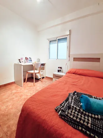 Rent this 3 bed apartment on Carrer del Músic Hipòlit Martínez in 3, 46020 Valencia