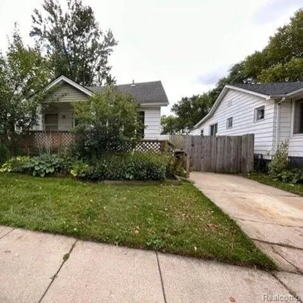 Buy this 3 bed house on 1292 Holland Street in Birmingham, MI 48009