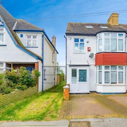 Buy this 5 bed house on Darcy Road in London, SW16 4TZ
