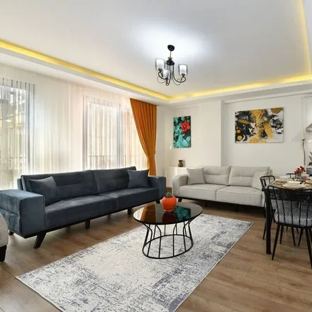 Rent this 2 bed apartment on 34381 Şişli