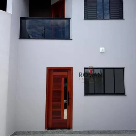Buy this 2 bed house on Rua Macaubal in Estância Fraternidade, Itaquaquecetuba - SP