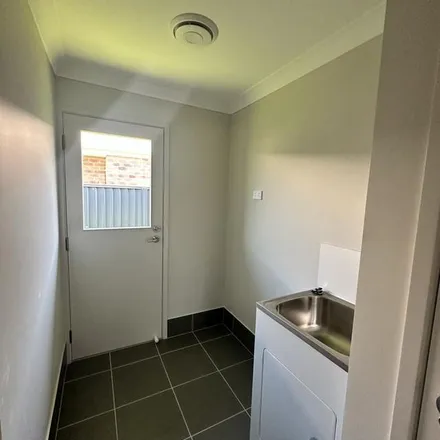 Image 5 - Chapman Street, Cessnock NSW 2325, Australia - Apartment for rent