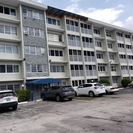 Rent this 1 bed condo on 400 Southeast 2nd Street in Hallandale Beach, FL 33009