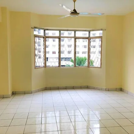 Rent this 3 bed apartment on D in Jalan SS 7/26, SS7