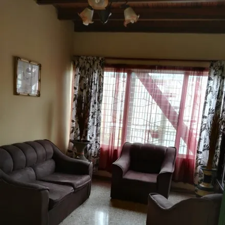 Rent this 1 bed house on Zapote in El Jardín, SAN JOSE PROVINCE