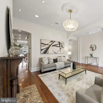 Image 4 - 1717 Riggs Place Northwest, Washington, DC 20440, USA - House for sale