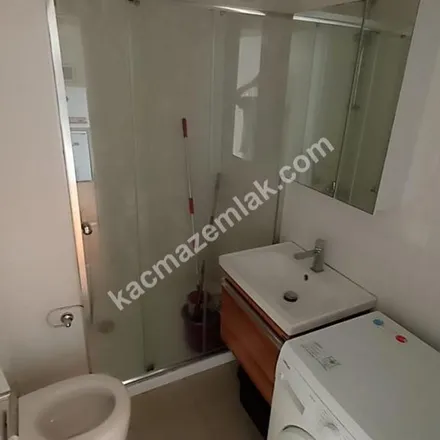 Rent this 1 bed apartment on Nazmi Akbacı Ticaret Merkezi in Ahi Evran Caddesi, 34398 Sarıyer