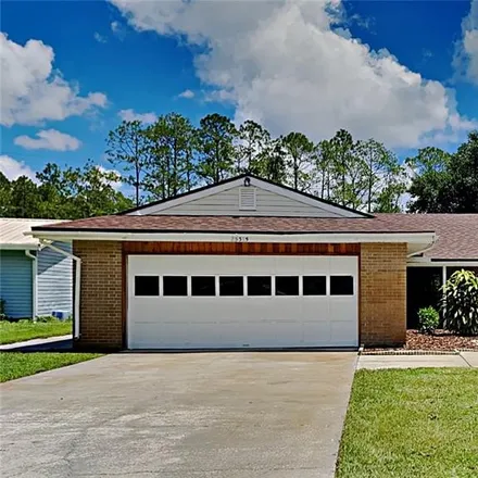 Buy this 3 bed house on 25326 Canterbury Drive in Polk County, FL 33898