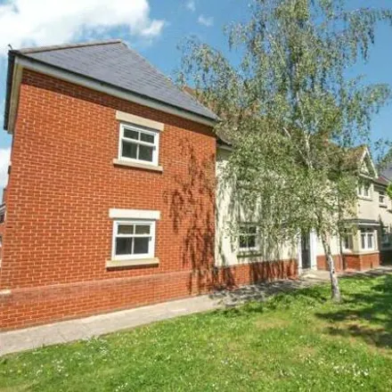 Buy this 2 bed apartment on Feering Hill in Kelvedon, CO5 9JD