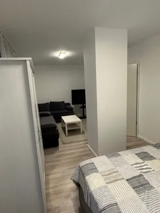 Rent this 3 bed apartment on Wentowsteig 31 in 13439 Berlin, Germany