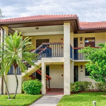Rent this 2 bed condo on unnamed road in Palm Harbor, FL 33761