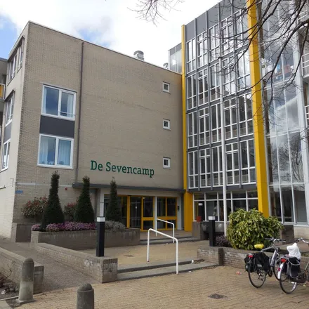 Rent this 1 bed apartment on Tochtenweg 35 in 3069 XZ Rotterdam, Netherlands