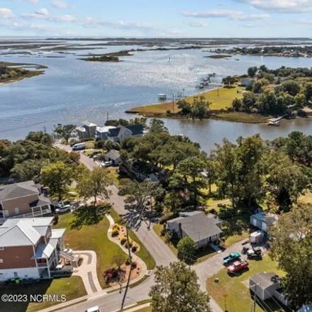 Buy this 2 bed house on 204 Deer Island Road in Swansboro, NC 28584