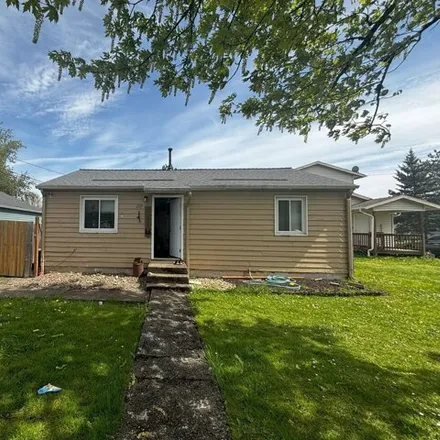Buy this 2 bed house on 1515 Howard Drive Southeast in Albany, OR 97322