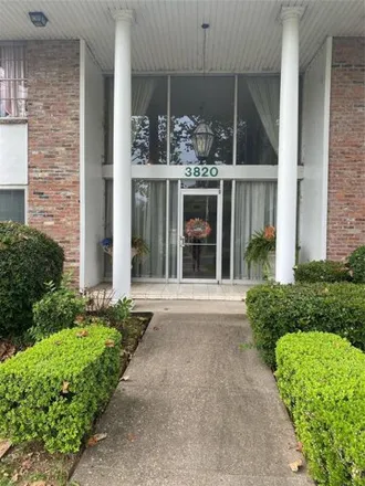 Image 3 - 3800 Fairfield Avenue, Normandy Village, Shreveport, LA 71106, USA - Condo for sale