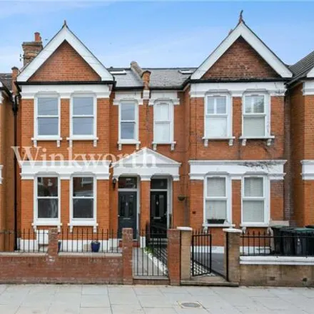 Buy this 5 bed townhouse on Hail & Ride Broadwater Road in Broadwater Road, London