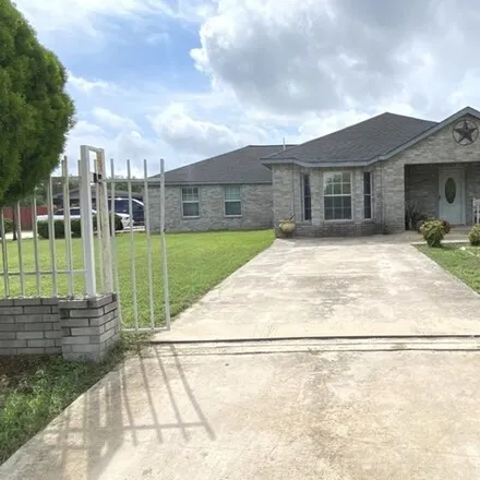 Buy this 4 bed house on 1404 Sutherland Springs Road in Floresville, TX 78114