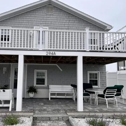 Image 1 - Eisenhower Street, Seabrook, NH 03874, USA - House for rent