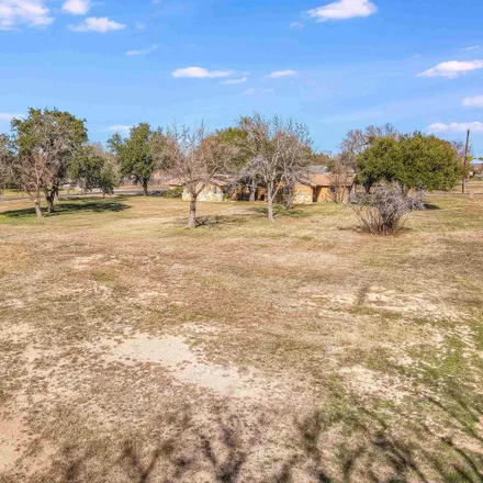 Image 8 - 105 Chaparral, Highland Haven, Burnet County, TX 78654, USA - House for sale