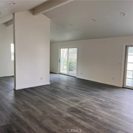 Image 3 - 8315 Rudnick Avenue, Los Angeles, CA 91304, USA - House for rent