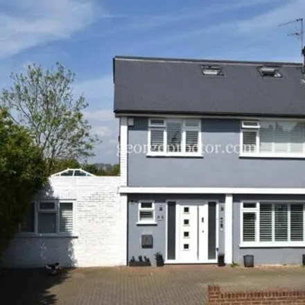 Buy this 5 bed house on Mayfield Road in Chatterton Village, London