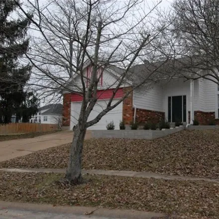Rent this 3 bed house on 336 Woodland Hill Ct in Manchester, Missouri