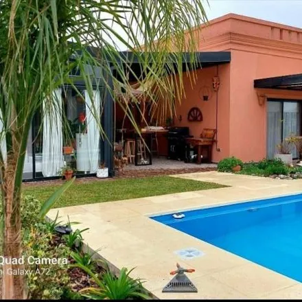 Buy this 3 bed house on unnamed road in Partido de Escobar, Ingeniero Maschwitz