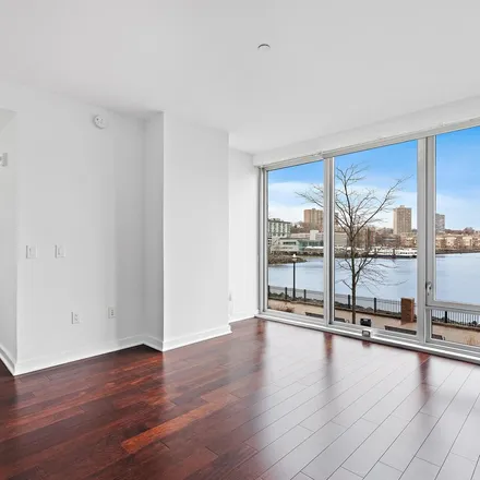 Image 7 - RiversEdge at Port Imperial, Ferry Boulevard, Weehawken, NJ 07093, USA - Apartment for rent