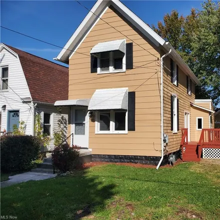 Buy this 3 bed house on 1713 West 48th Street in Ashtabula, OH 44004