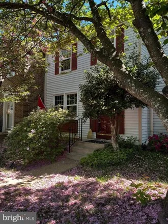 Rent this 3 bed house on 6800 Deer Spring Court in McLean, VA 22043